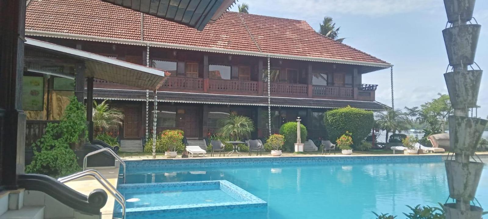 Sea Lagoon Health Resort Kochi Екстер'єр фото